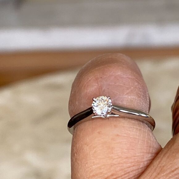 Cartier 1895 Solitaire Engagement Ring .25 Carat Platinum With Case & GIA Report - Picture 11 of 15